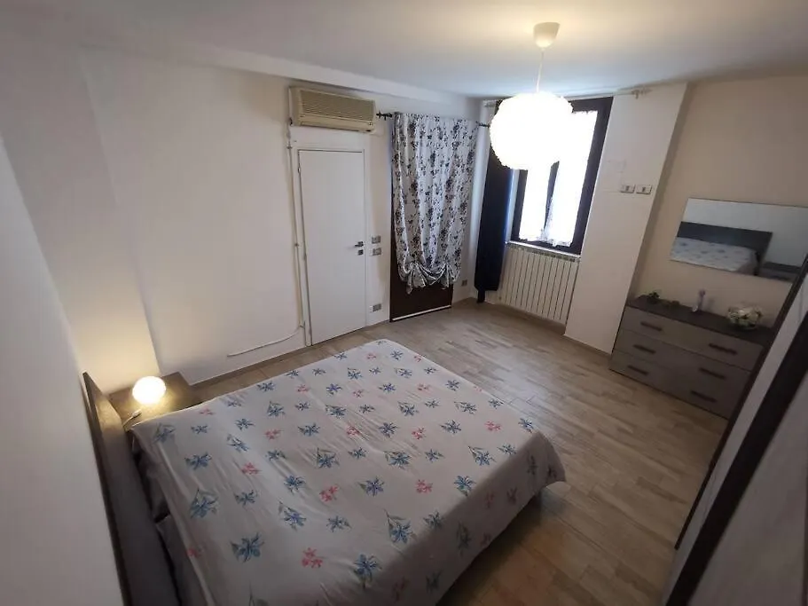 Casa Indipendente - Piccolini Hideaway Apartment Vigevano Italy